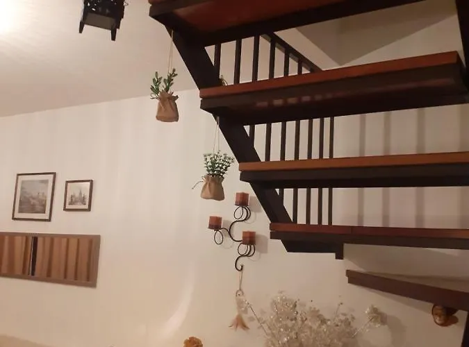 Cantinho Da Maria Bed and Breakfast *