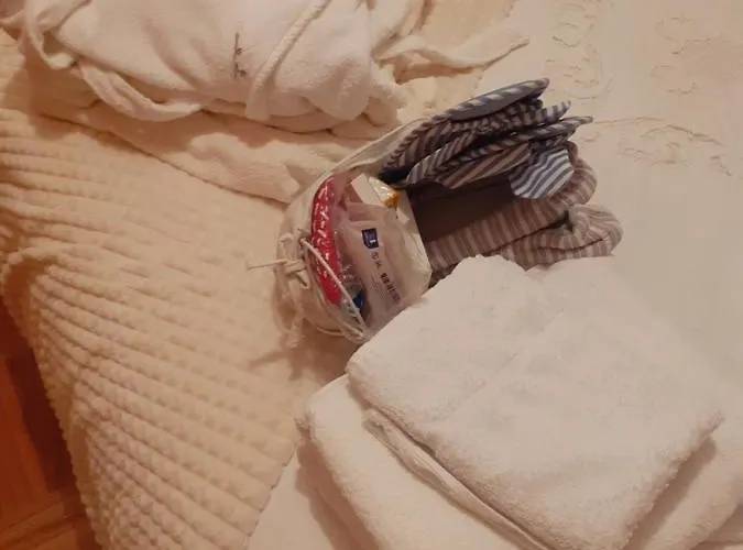 Cantinho Da Maria Bed & Breakfast *