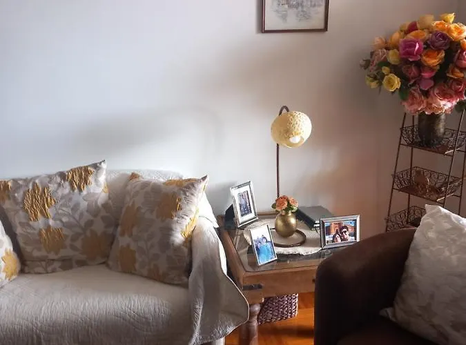 לינה וארוחת בוקר Cantinho Da Maria פונשל